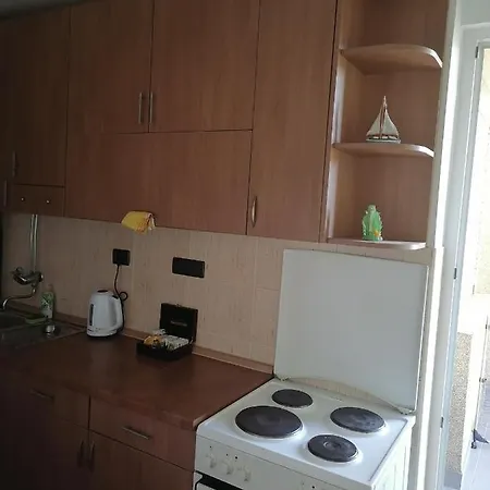 Apartment Andreja 2 *